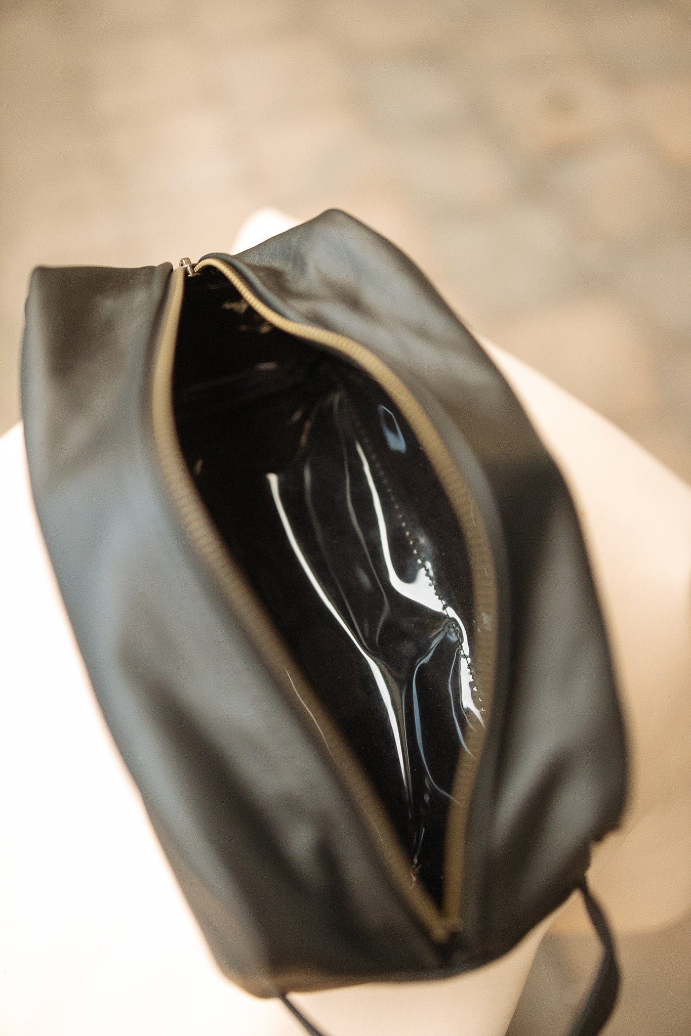 The Real McCaul Apparel & Accessories Toiletry Bathroom Washbag - Cowhide - Black Australian Made Australian Owned Leather Australian Made Toiletry Dopp Kit Shaving Bathroom Bag - Cowhide - Men's Gifts