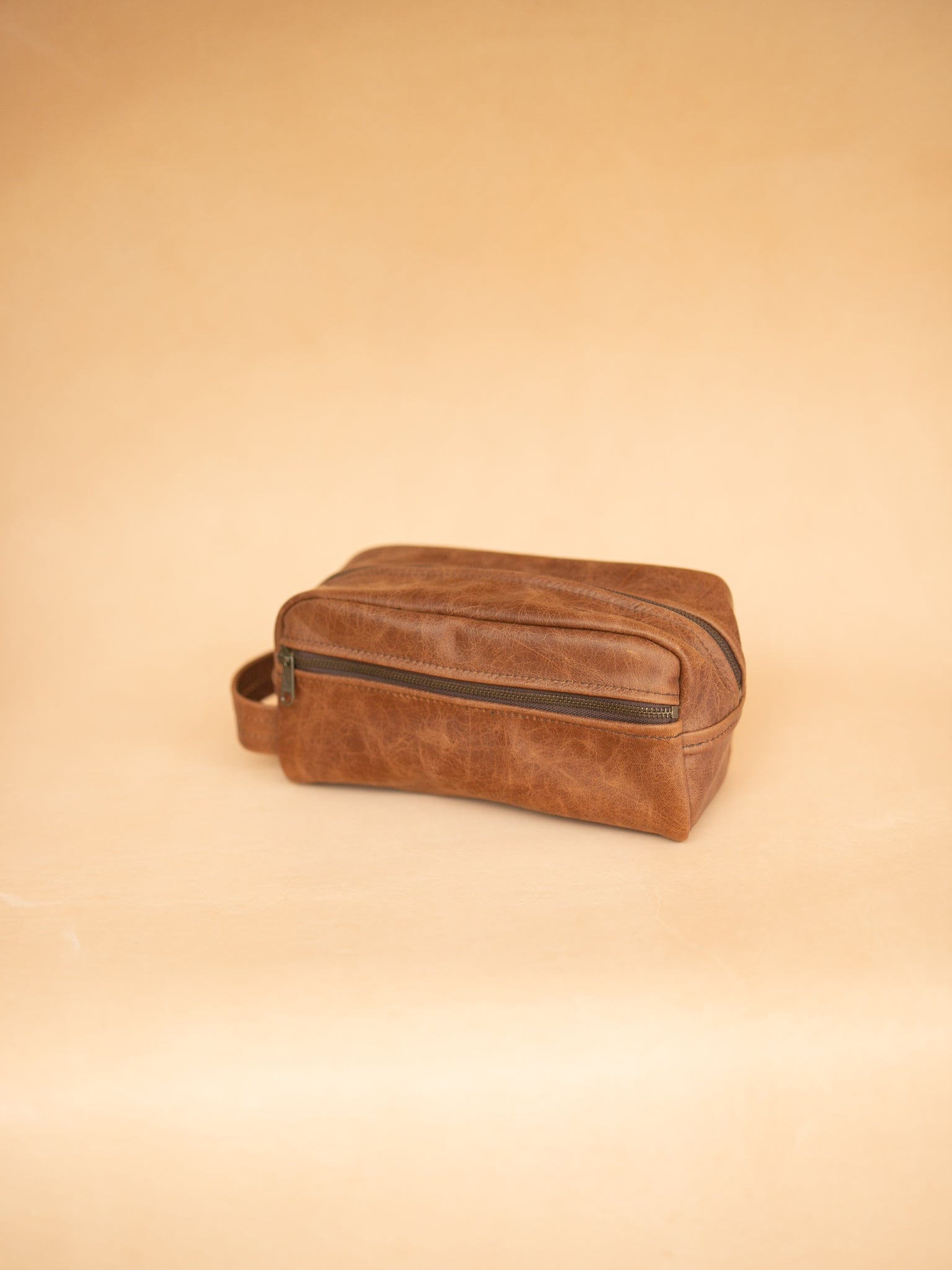 The Real McCaul Apparel & Accessories Toiletry Bathroom Washbag - Cowhide - Marble Tan Australian Made Australian Owned Leather Australian Made Toiletry Dopp Kit Shaving Bathroom Bag - Cowhide - Men's Gifts