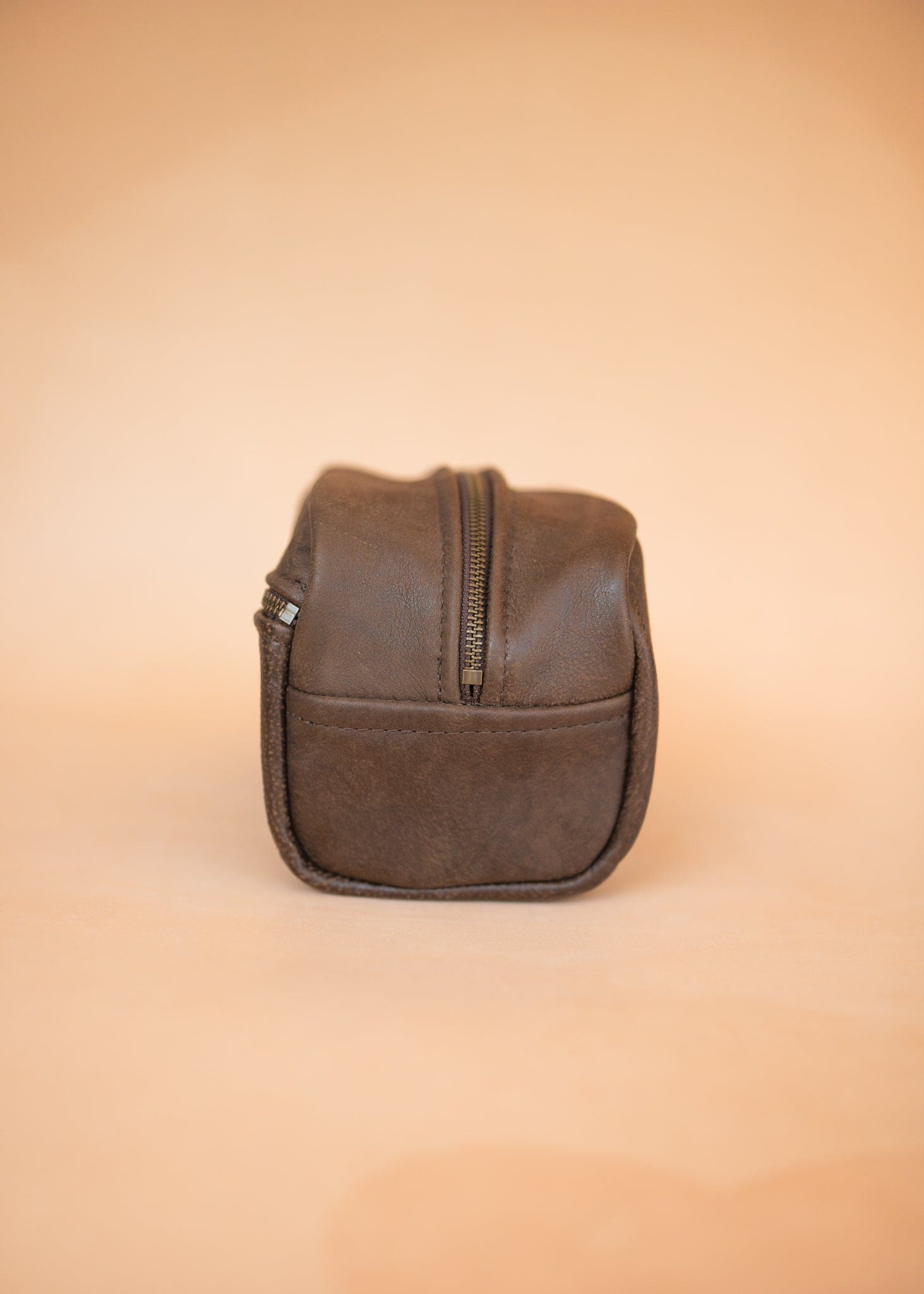 The Real McCaul Apparel & Accessories Toiletry Bathroom Washbag - Cowhide - Mottle Brown Australian Made Australian Owned Leather Australian Made Toiletry Dopp Kit Shaving Bathroom Bag - Cowhide - Men's Gifts