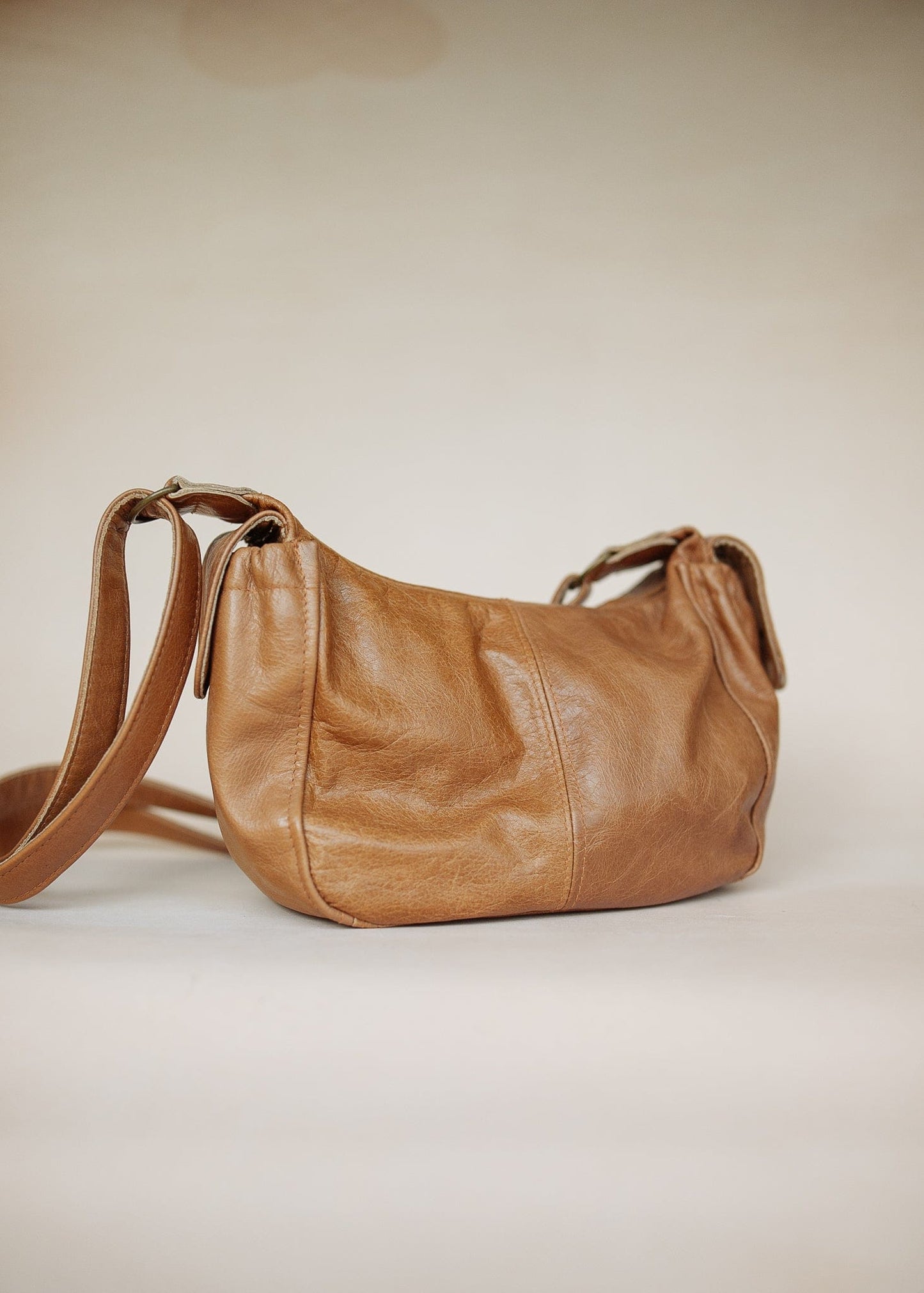 The Real McCaul Handbags The Faye Bag - Tan Australian Made Australian Owned Made in Australia Handbag- Faye Crossbody Shoulder Bag Genuine Leather
