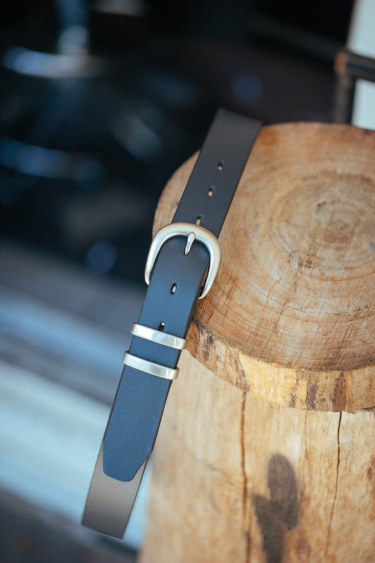 The Real McCaul Leathergoods Belts Plain 32mm Belt - Double Keeper - Navy Australian Made Australian Owned Solid Leather Men's Belt - Handmade in Australia - Brass Buckle