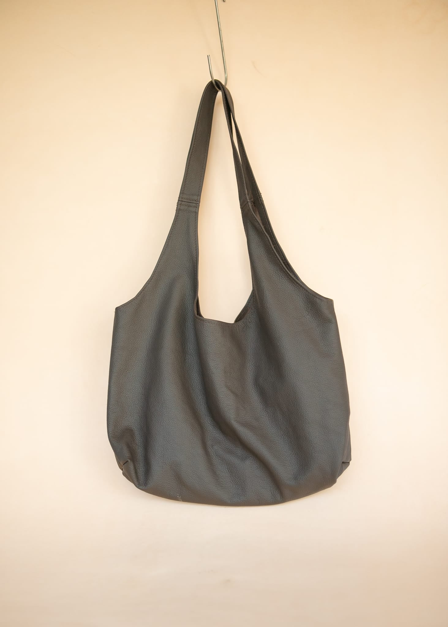 The Real McCaul Leathergoods Handbags Noosa Tote Sling Bag - Dark Brown - Cowhide Australian Made Australian Owned Slouch Tote Bag Leather Made In Australia 