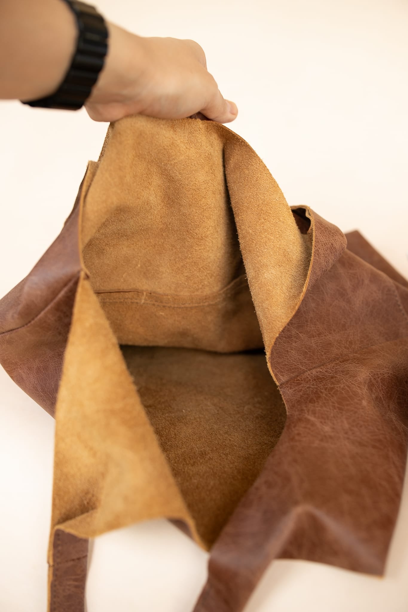 The Real McCaul Leathergoods Handbags Noosa Tote Sling Bag - Marble Brown Cowhide Australian Made Australian Owned Slouch Tote Bag Leather Made In Australia 