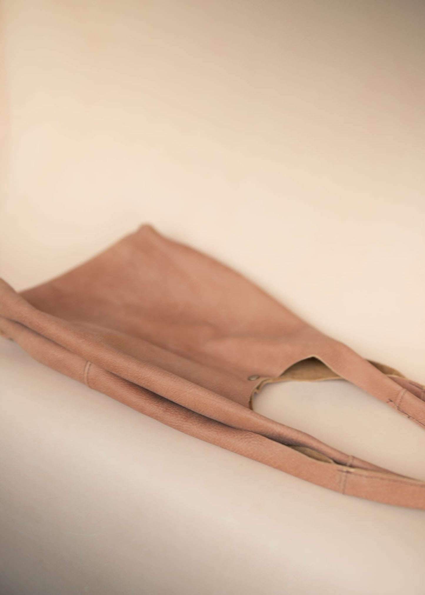 The Real McCaul Leathergoods Handbags Noosa Tote Sling Bag - Mottle Tan - Cowhide Australian Made Australian Owned Slouch Tote Bag Leather Made In Australia 