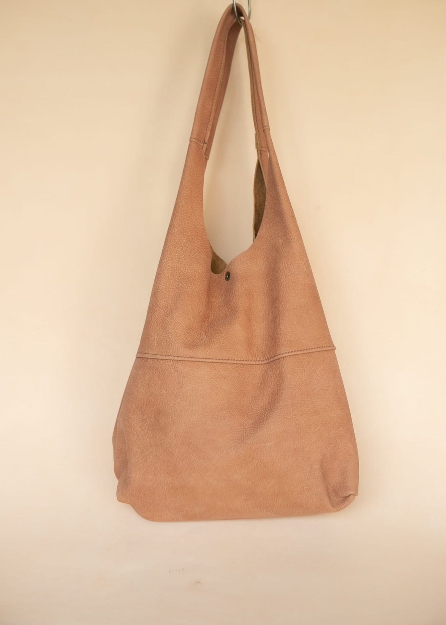 The Real McCaul Leathergoods Handbags Noosa Tote Sling Bag - Mottle Tan - Cowhide Australian Made Australian Owned Slouch Tote Bag Leather Made In Australia 