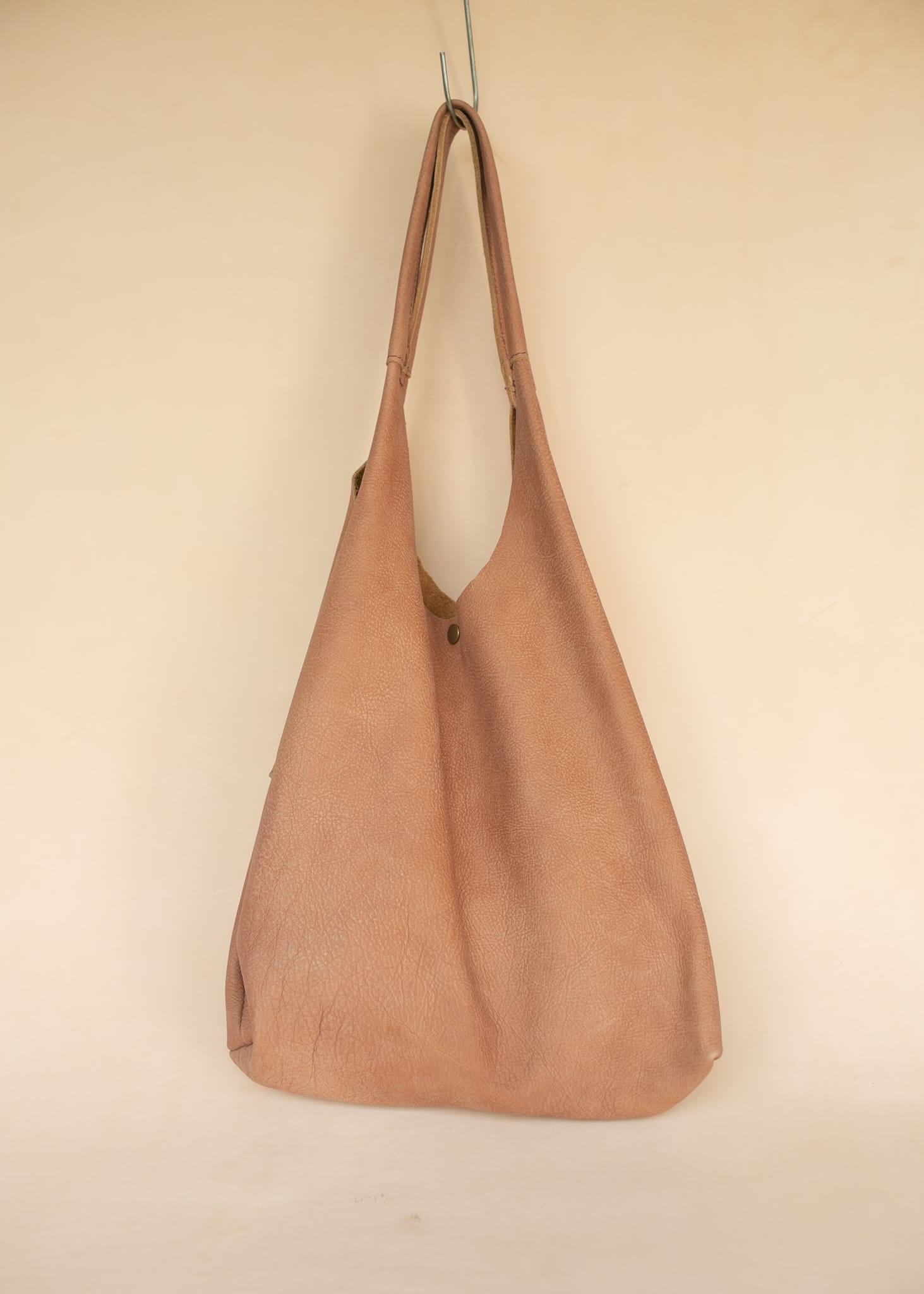 The Real McCaul Leathergoods Handbags Noosa Tote Sling Bag - Mottle Tan - Cowhide Australian Made Australian Owned Slouch Tote Bag Leather Made In Australia 