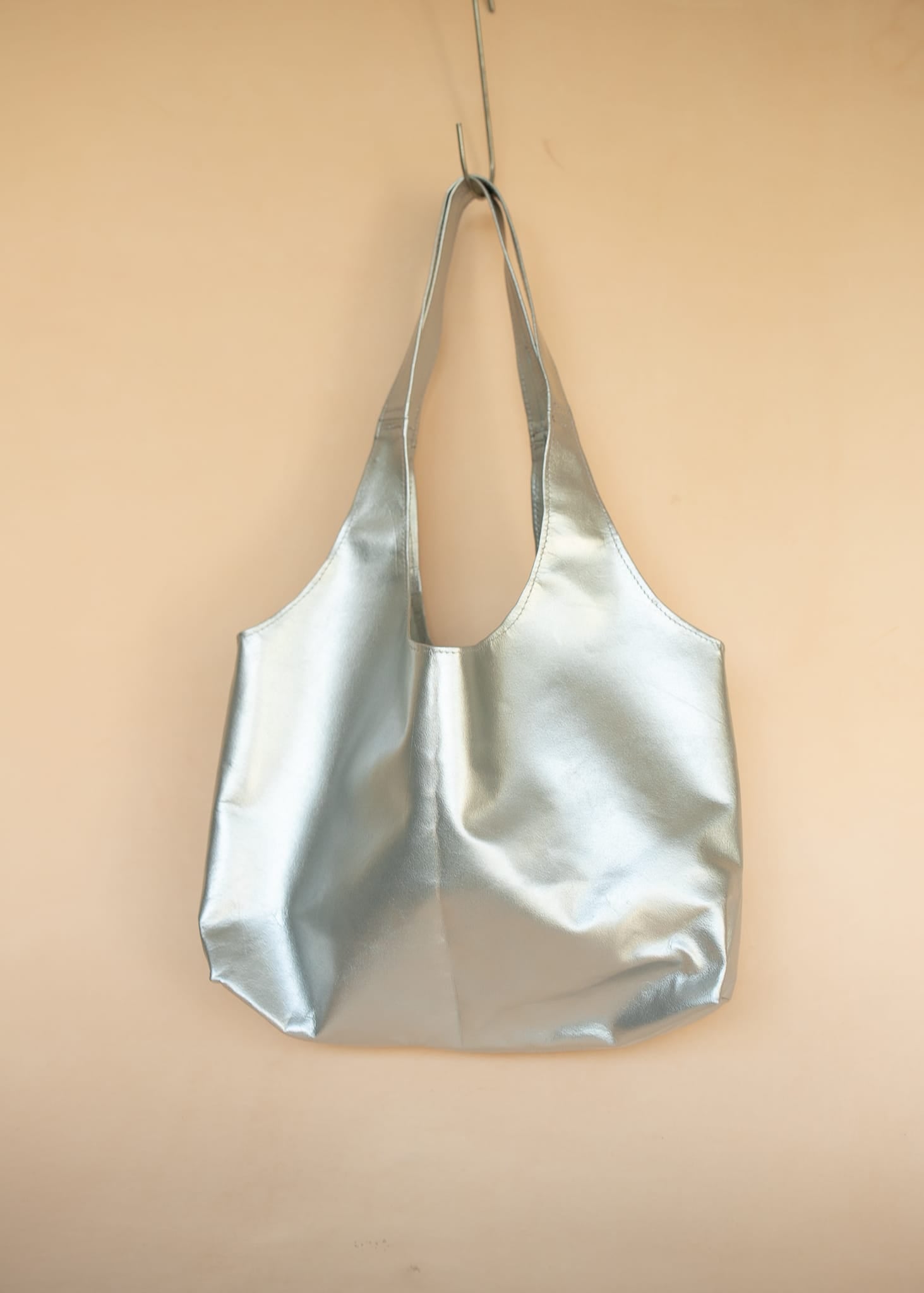 The Real McCaul Leathergoods Handbags Noosa Tote Sling Bag - Silver - Kangaroo Australian Made Australian Owned Slouch Tote Bag Leather Made In Australia 
