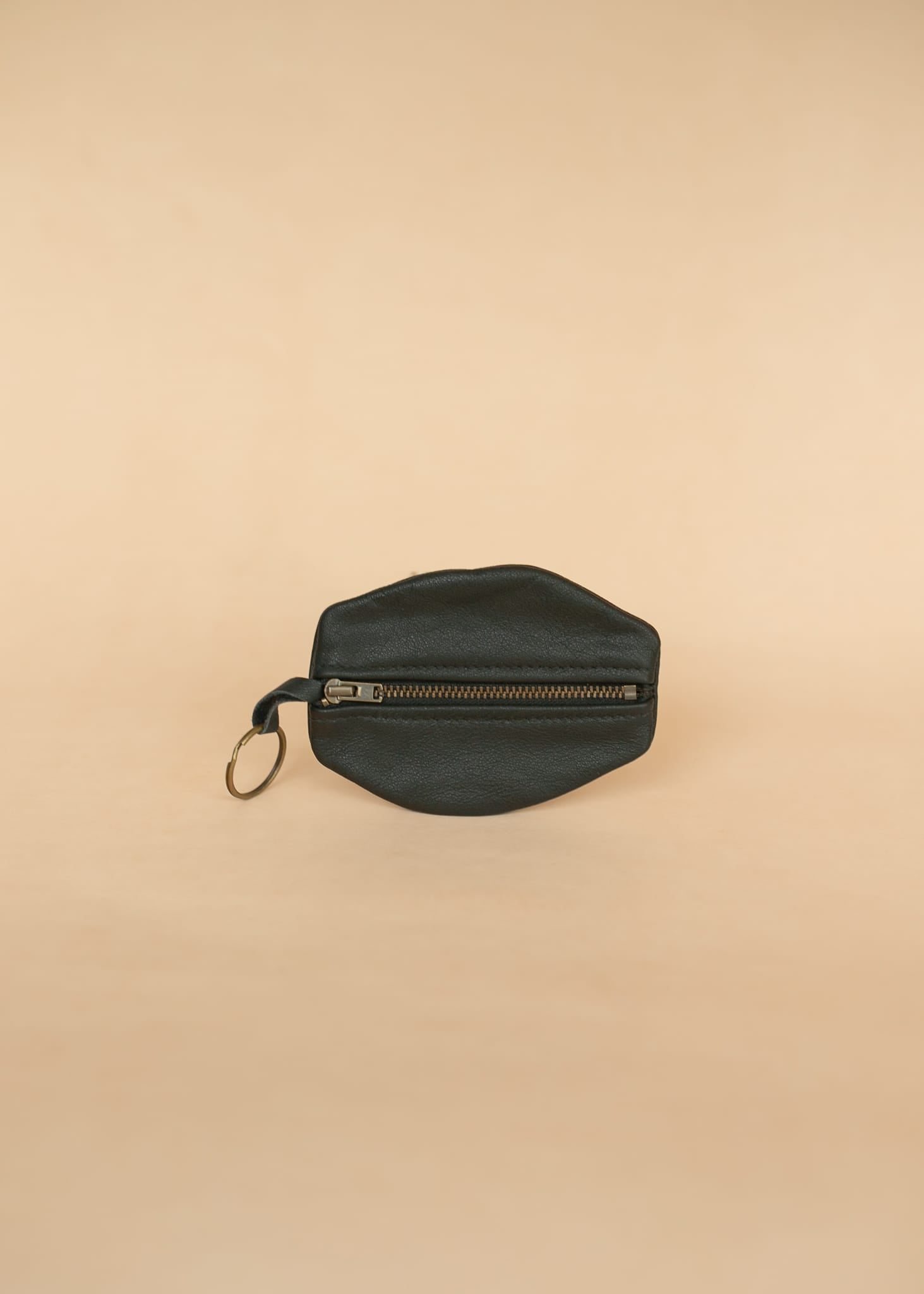 The Real McCaul Leathergoods Keyring Black One Zip Key & Coin Pouch - Cowhide Australian Made Australian Owned Double Sided Key & Coin Pouch- MADE IN AUSTRALIA - Genuine Leather