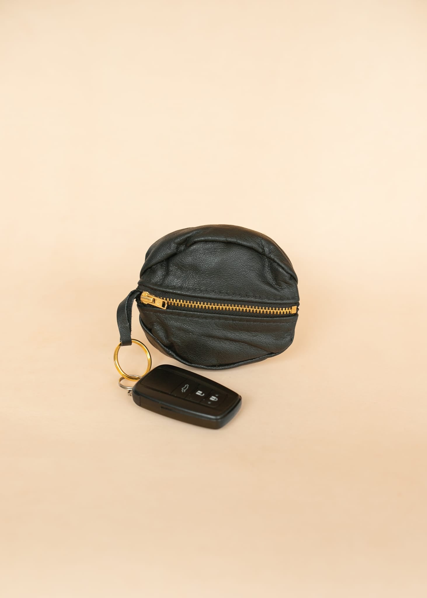 The Real McCaul Leathergoods Keyring Double Sided Key & Coin Pouch - Cowhide Australian Made Australian Owned Double Sided Key & Coin Pouch- MADE IN AUSTRALIA - Genuine Leather