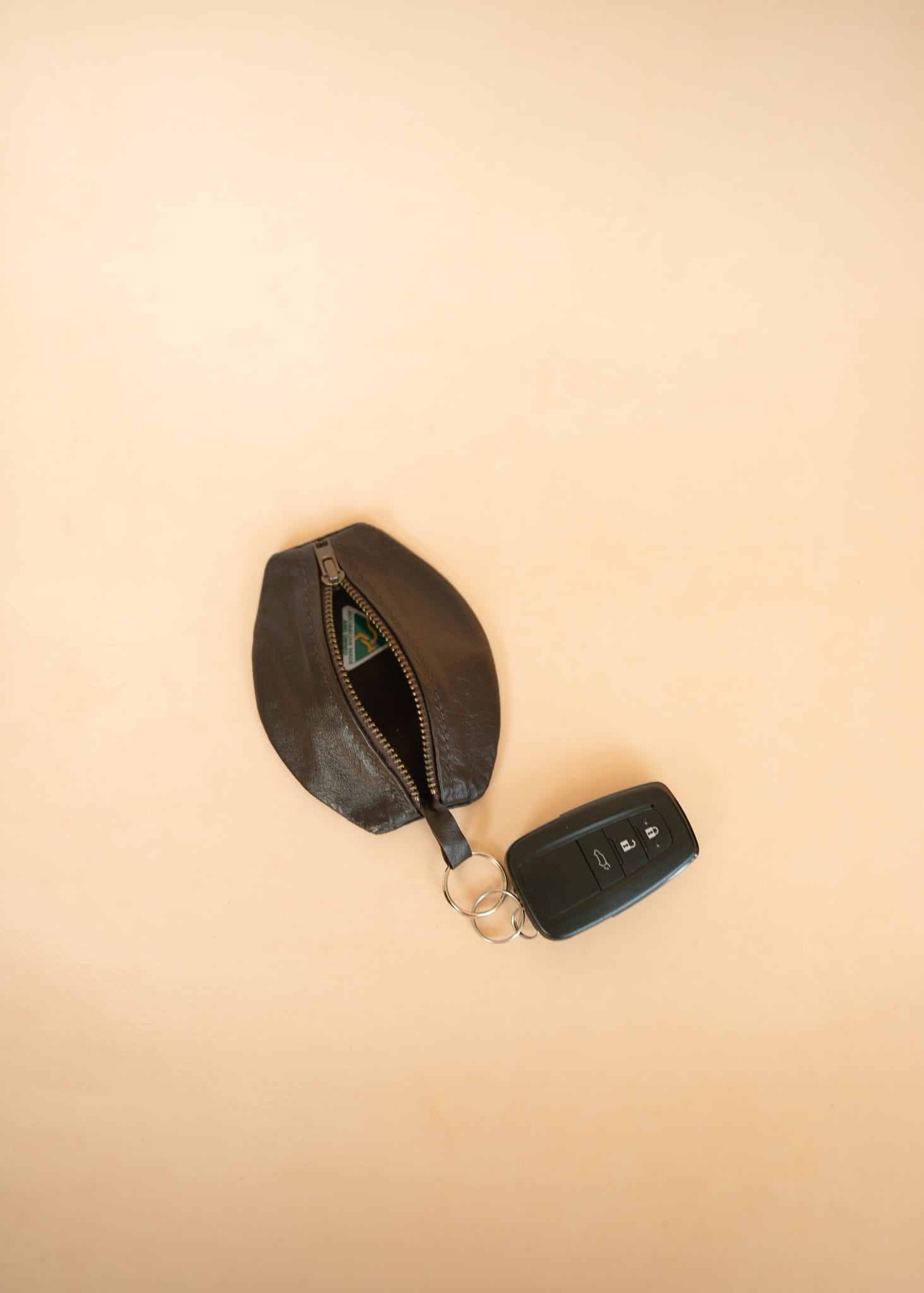The Real McCaul Leathergoods Keyring One Zip Key & Coin Pouch - Kangaroo Australian Made Australian Owned Double Sided Key & Coin Pouch- MADE IN AUSTRALIA - Genuine Leather