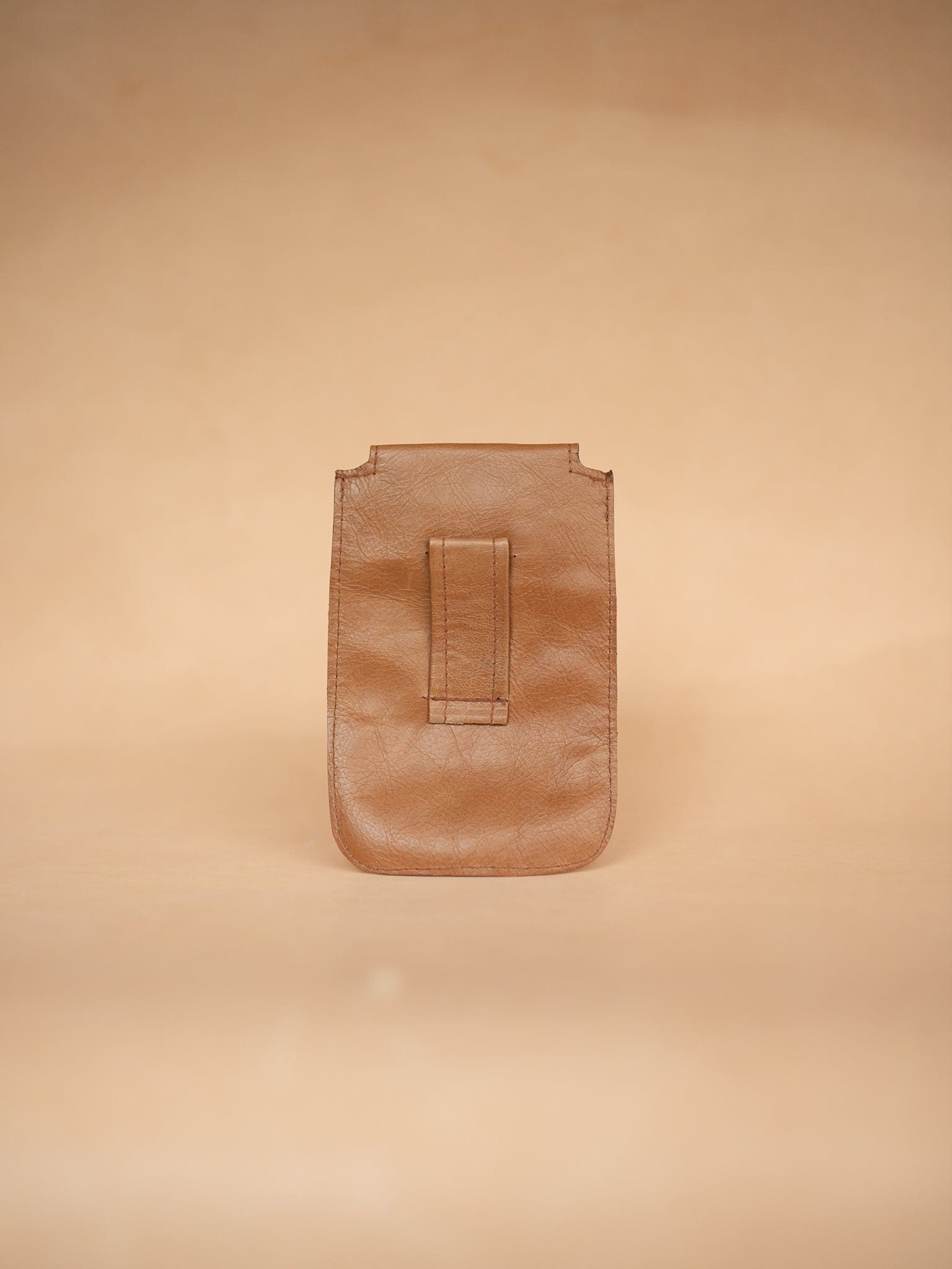 The Real McCaul Purses Phone Pouch Holder for Belt - Vertical - Cowhide Australian Made Australian Owned Leather Belt Pouch for Phone/Sunglasses Australian Made