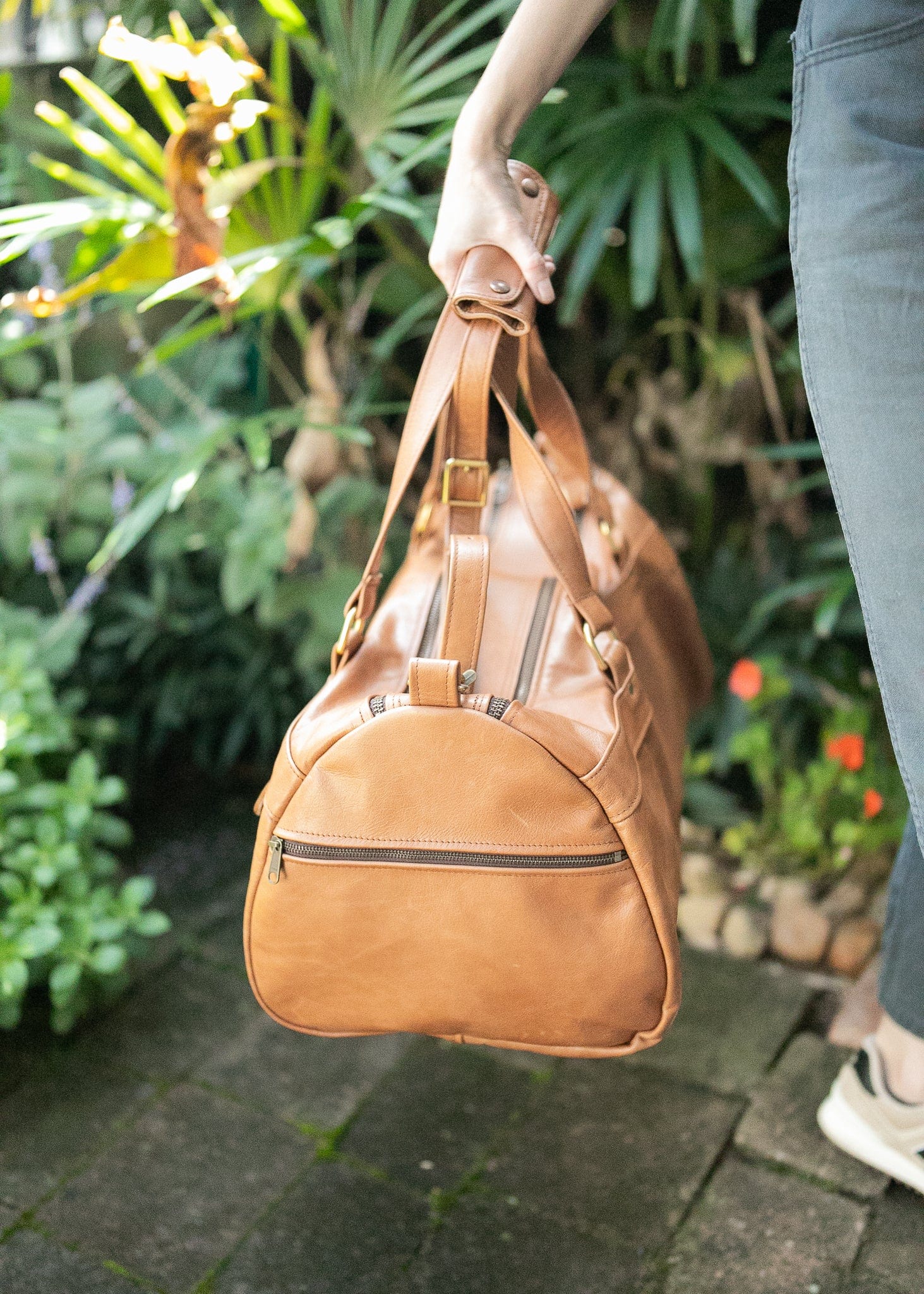 The Real McCaul Travel Bag Classic Overnight Travel Bag - Cowhide - Tan Australian Made Australian Owned Large Overnight Travel Duffel Bag Leather Made in Australia