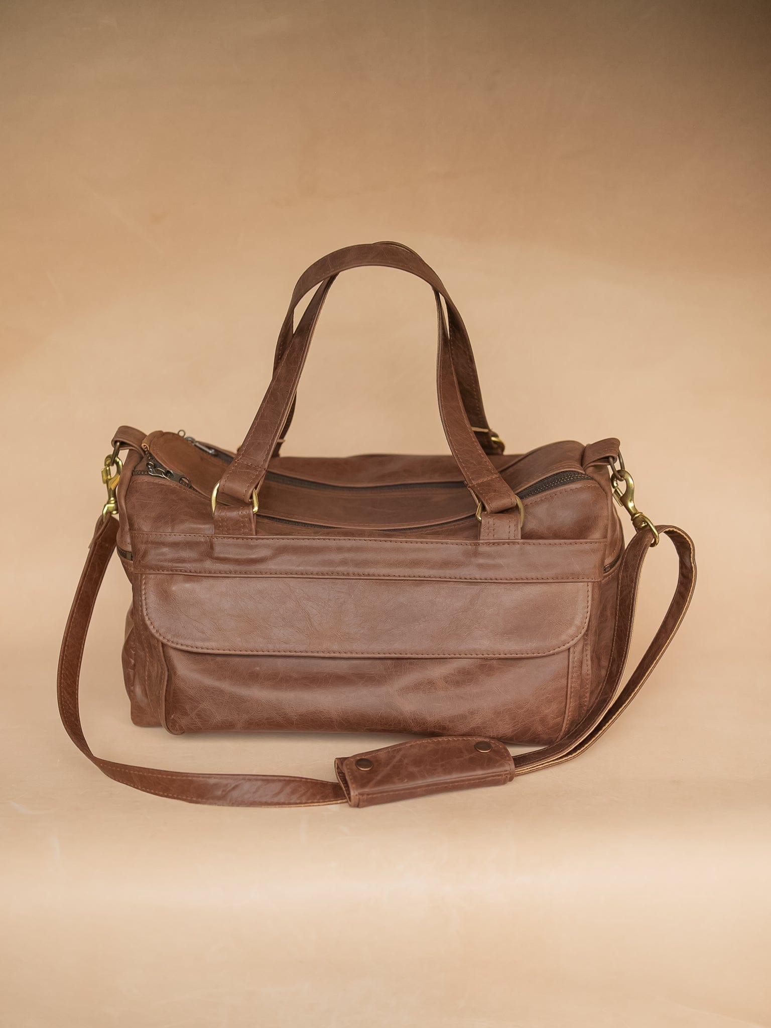 The Real McCaul Travel Bag Weekender Travel Carry All Bag - Premium Cowhide - Marble Australian Made Australian Owned Small Overnight Travel Duffel Bag Kangaroo Leather Made in Australia