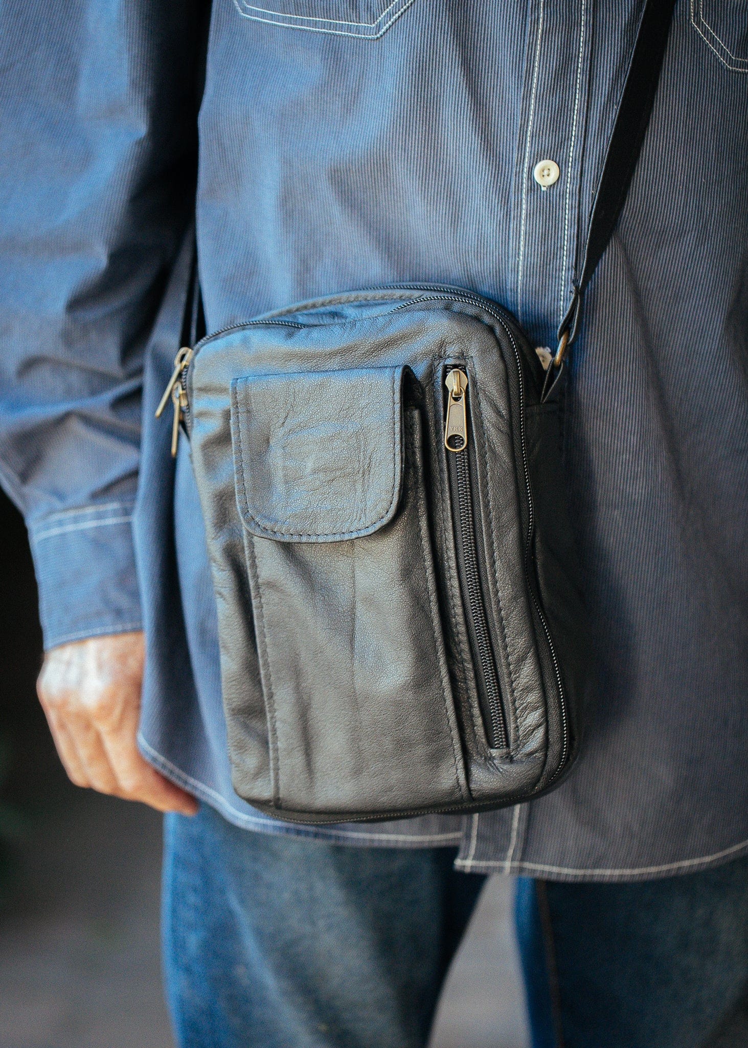 The Real McCaul Shoulder Bags The Darren Man Bag - Cowhide Australian Made Australian Owned Large Men's Organiser Man Bag Leather Made In Australia