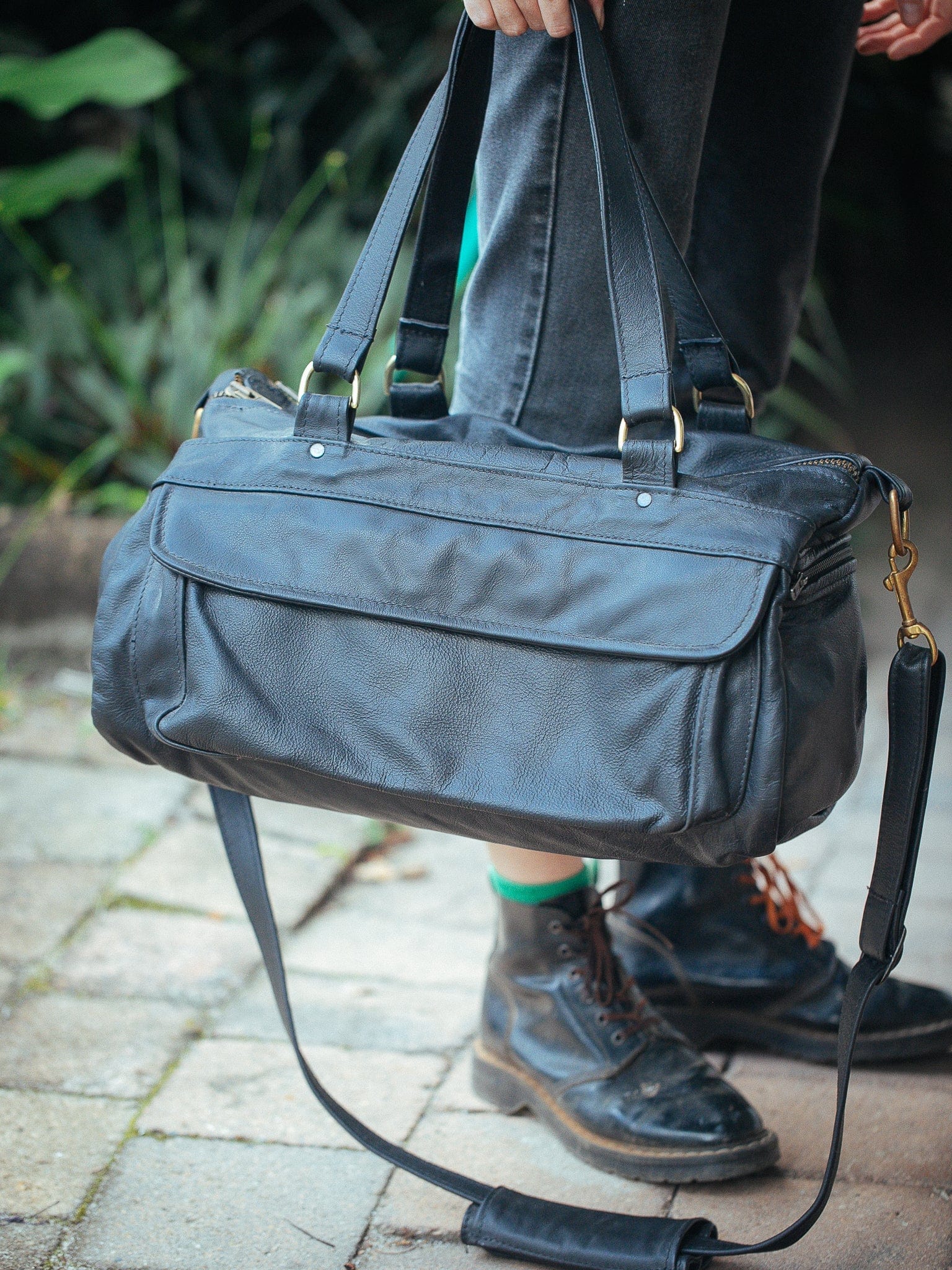 The Real McCaul Travel Bag Small Classic Overnight Travel Bag - Cowhide Australian Made Australian Owned Large Overnight Travel Duffel Bag Leather Made in Australia